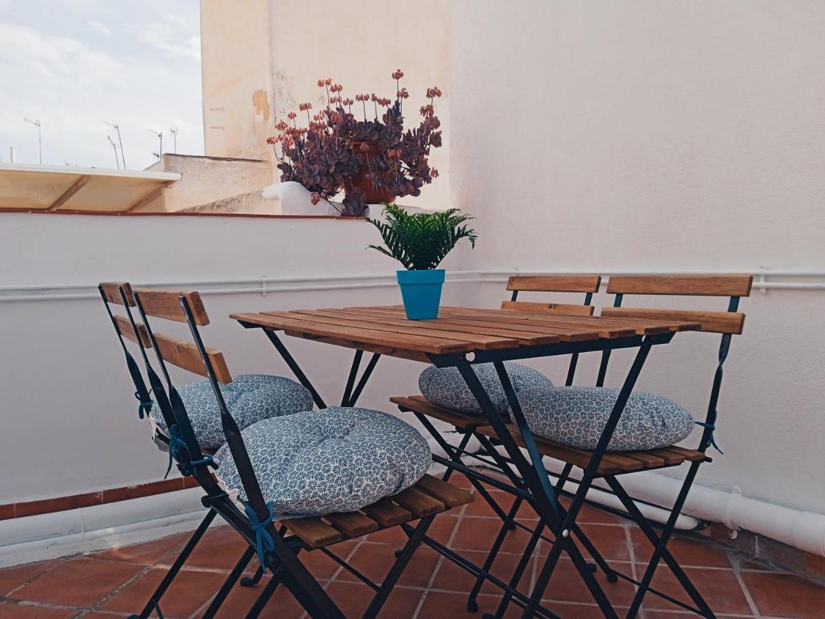 Apartamentos Lax Алмерия Екстериор снимка